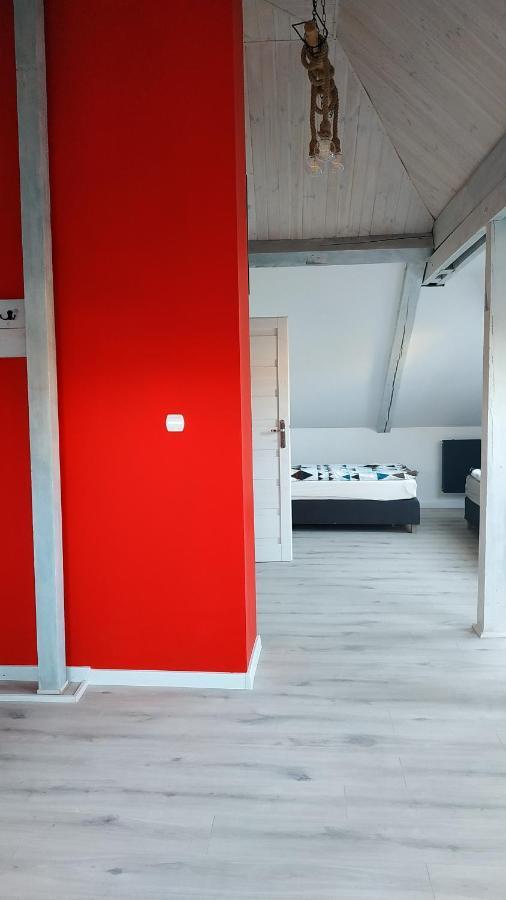 Apartament Witkacego Czerwony Słupsk Eksteriør bilde